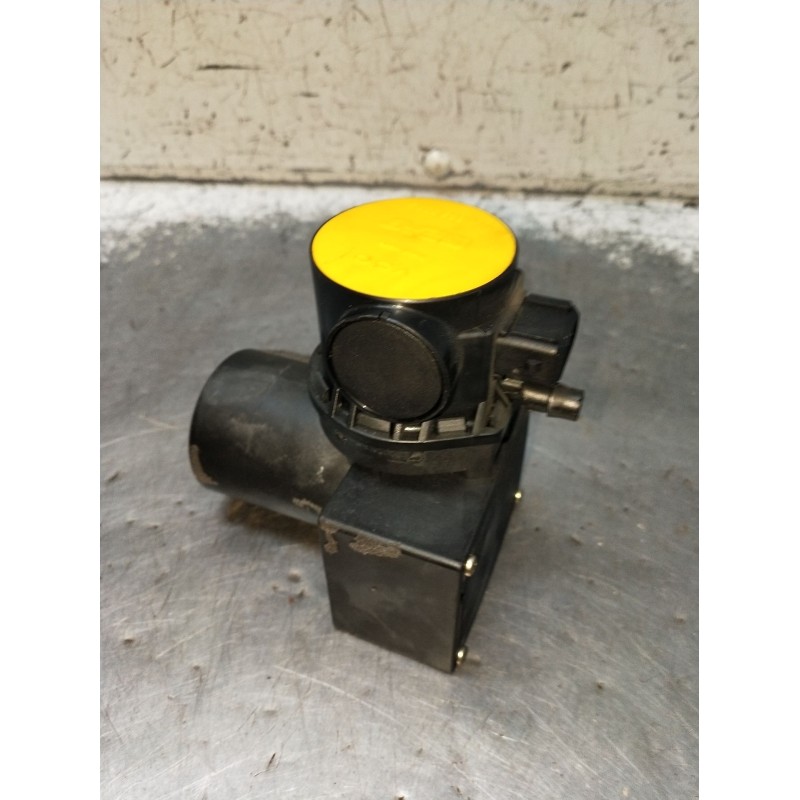 Recambio de compresor cierre centralizado para seat ibiza ii (6k1) 1.4 i referencia OEM IAM 1L0862257A  1993