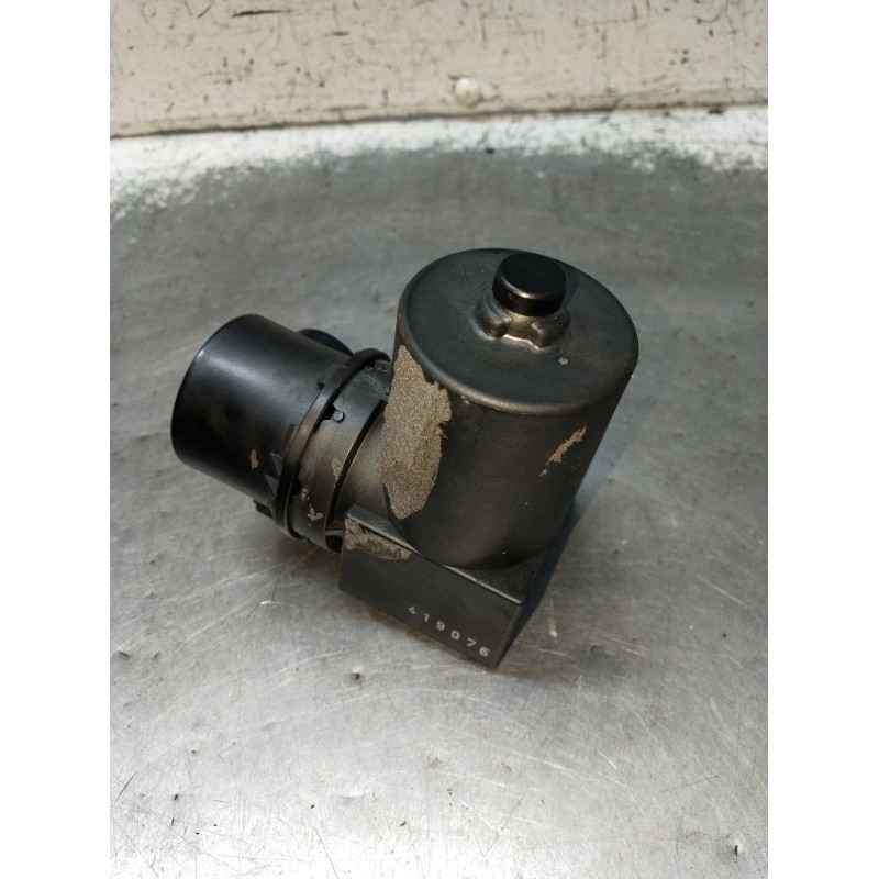 Recambio de compresor cierre centralizado para seat ibiza ii (6k1) 1.4 i referencia OEM IAM 1L0862257A  1993