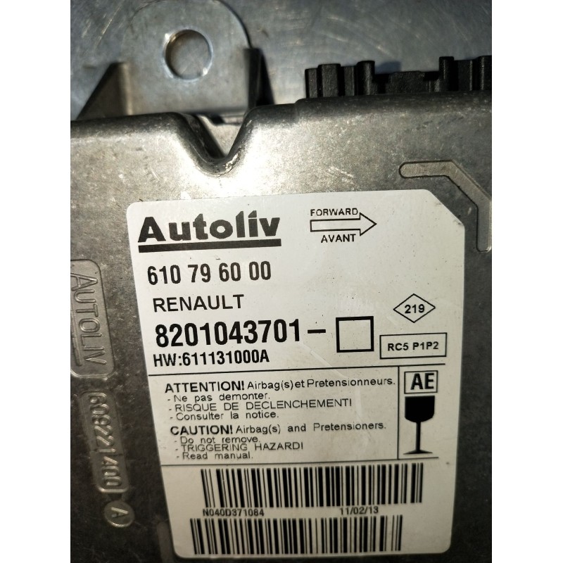 Recambio de kit airbag para renault clio iii (br0/1, cr0/1) 1.2 16v (br02, br0j, br11, cr02, cr0j, cr11) referencia OEM IAM 8201