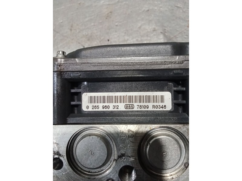 Recambio de abs para mercedes-benz clase e (w211) e 220 cdi (211.008) referencia OEM IAM A2114311712 0265960312 0265250223 A2114