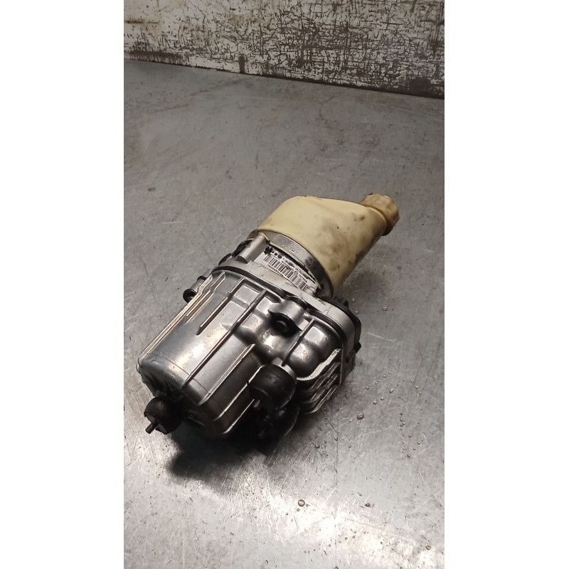 Recambio de bomba direccion para opel zafira / zafira family b (a05) 1.9 cdti (m75) referencia OEM IAM 13276990  ELECTRICA