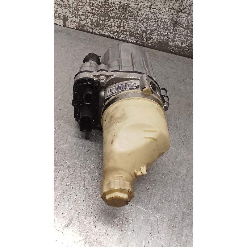 Recambio de bomba direccion para opel zafira / zafira family b (a05) 1.9 cdti (m75) referencia OEM IAM 13276990  ELECTRICA