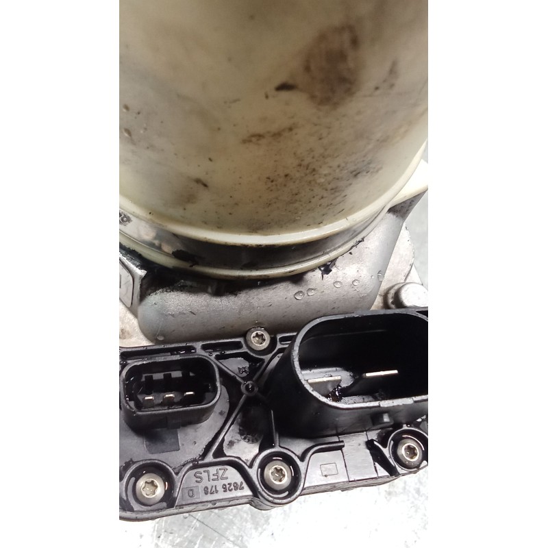Recambio de bomba direccion para opel zafira / zafira family b (a05) 1.9 cdti (m75) referencia OEM IAM 13276990  ELECTRICA