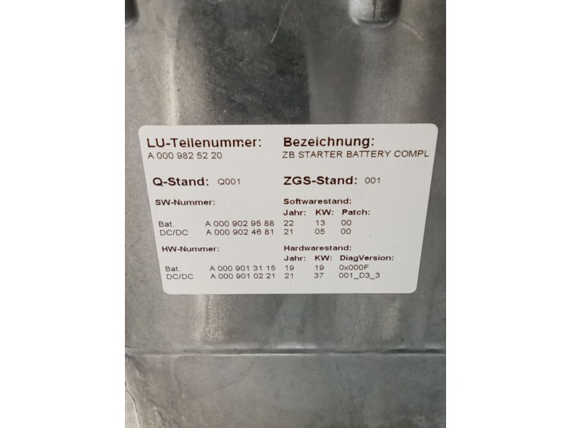 Recambio de bateria para mercedes-benz clase c (w206) c 200 d (206.003) referencia OEM IAM A009825220 A0009029588 A0009013115 A0