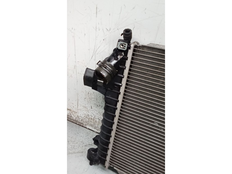 Recambio de radiador agua para opel zafira / zafira family b (a05) 1.9 cdti (m75) referencia OEM IAM 13128925  05