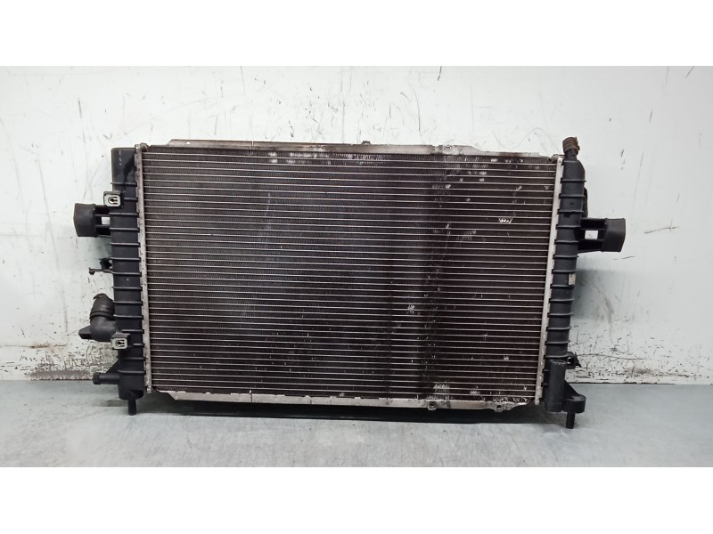 Recambio de radiador agua para opel zafira / zafira family b (a05) 1.9 cdti (m75) referencia OEM IAM 13128925  05