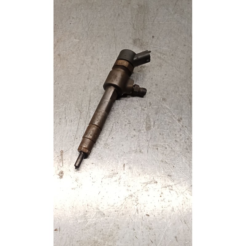 Recambio de inyector para opel zafira / zafira family b (a05) 1.9 cdti (m75) referencia OEM IAM 0445110276  BOSCH