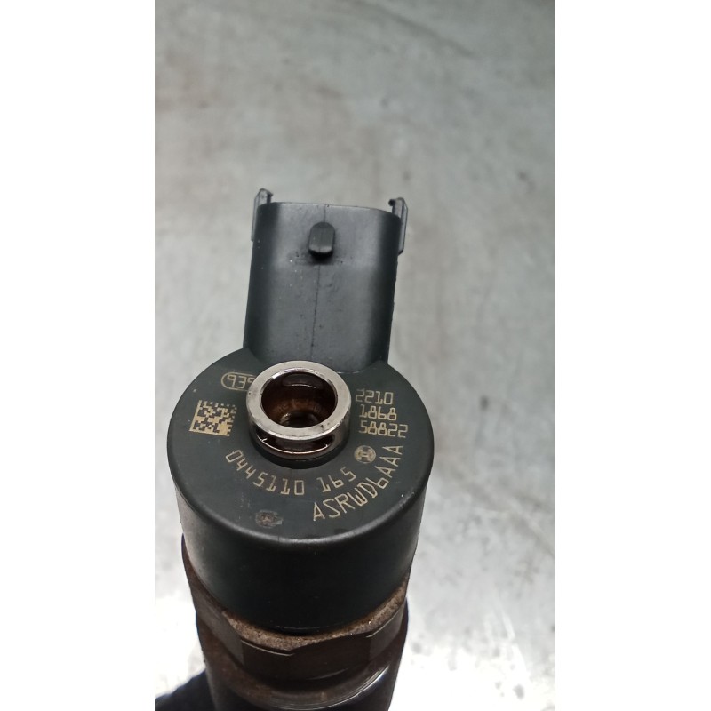 Recambio de inyector para opel zafira / zafira family b (a05) 1.9 cdti (m75) referencia OEM IAM 0445110165  BOSCH