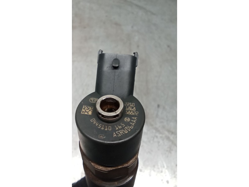 Recambio de inyector para opel zafira / zafira family b (a05) 1.9 cdti (m75) referencia OEM IAM 0445110165  BOSCH