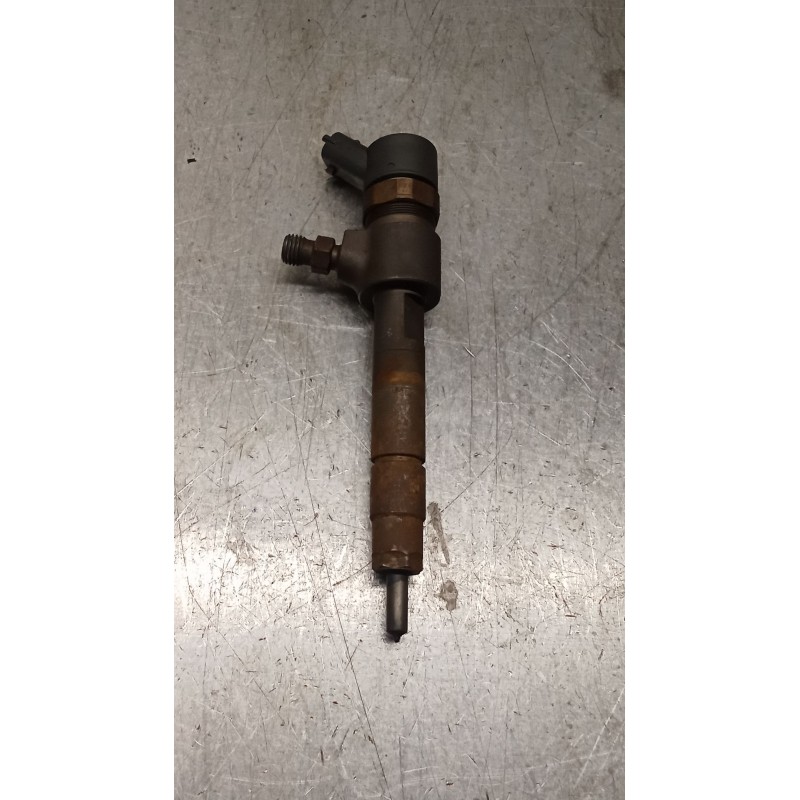 Recambio de inyector para opel zafira / zafira family b (a05) 1.9 cdti (m75) referencia OEM IAM 0445110165  BOSCH