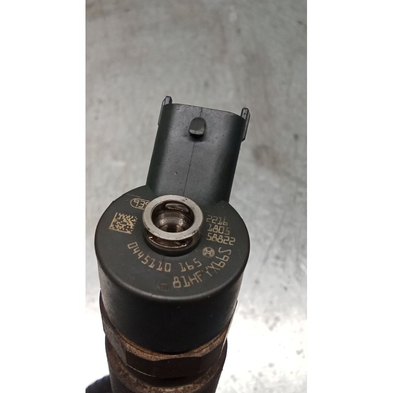 Recambio de inyector para opel zafira / zafira family b (a05) 1.9 cdti (m75) referencia OEM IAM 0445110165  BOSCH