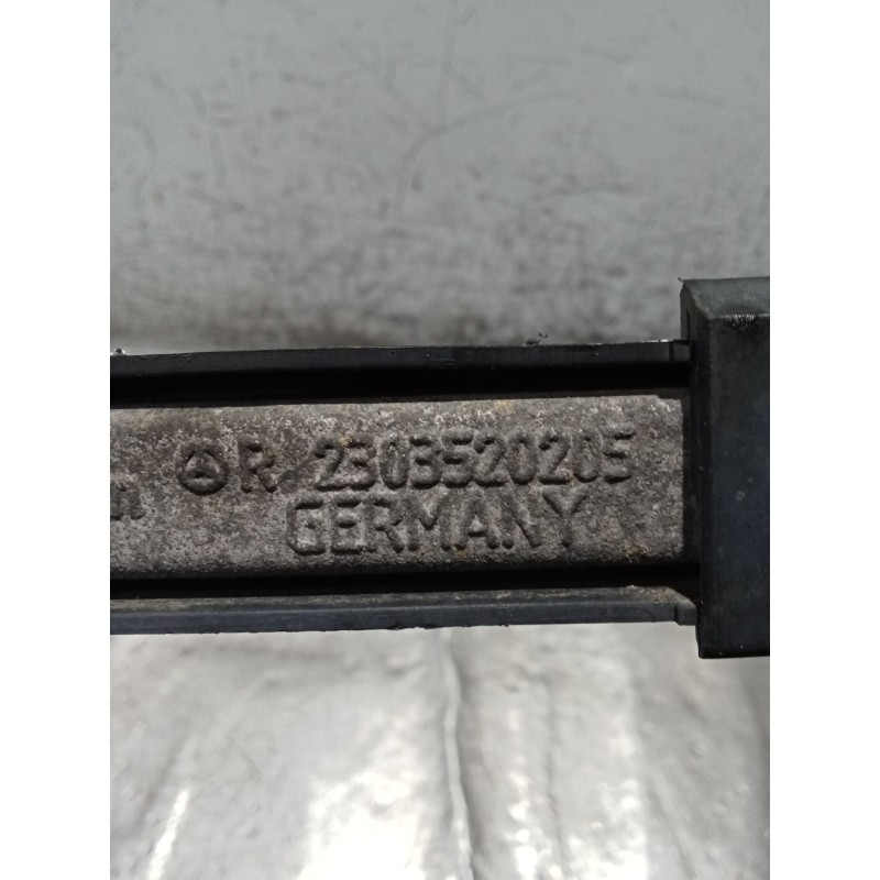 Recambio de brazo suspension inferior trasero derecho para mercedes-benz clase e (w211) e 220 cdi (211.008) referencia OEM IAM R