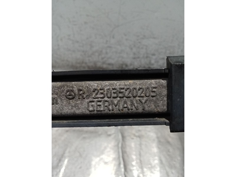 Recambio de brazo suspension inferior trasero derecho para mercedes-benz clase e (w211) e 220 cdi (211.008) referencia OEM IAM R