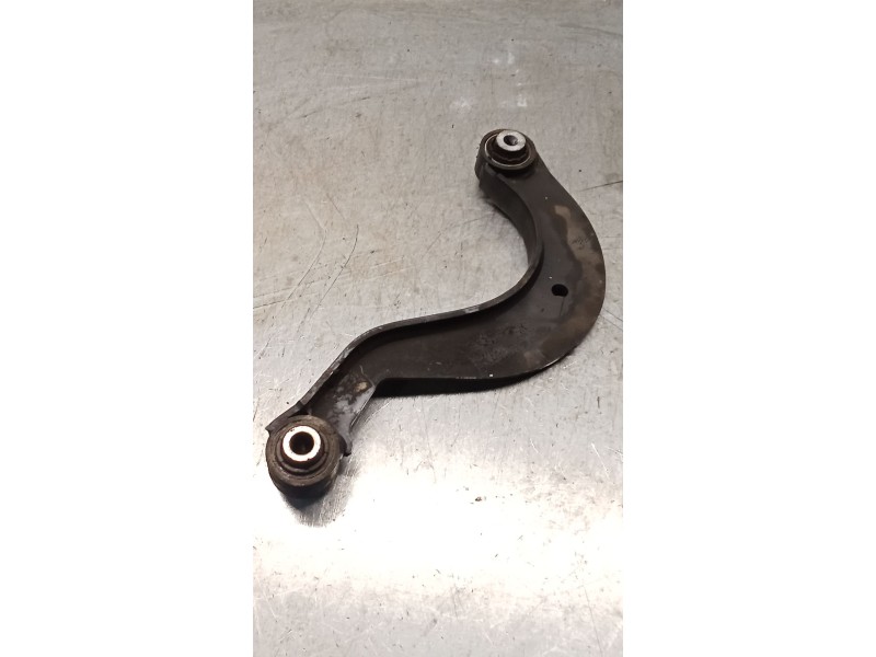Recambio de brazo suspension superior trasero derecho para seat altea (5p1) 1.9 tdi referencia OEM IAM 1K0505323N  04