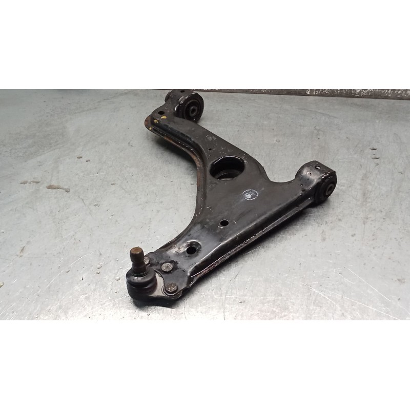 Recambio de brazo suspension inferior delantero derecho para opel zafira / zafira family b (a05) 1.9 cdti (m75) referencia OEM I