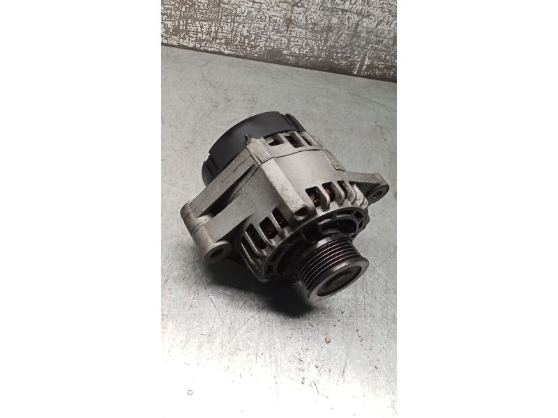 Recambio de alternador para opel zafira / zafira family b (a05) 1.9 cdti (m75) referencia OEM IAM 0986048791 105A 05