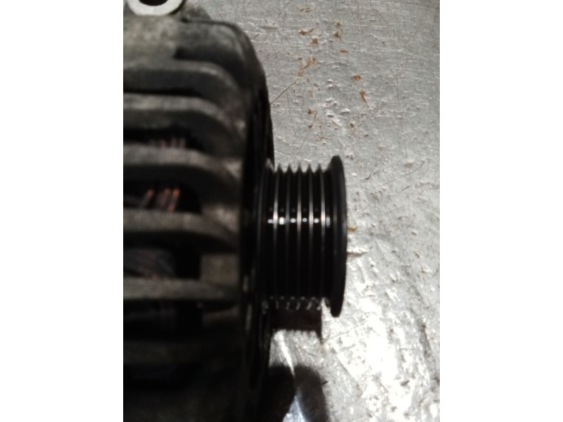 Recambio de alternador para ford mondeo iii (b5y) 2.0 16v tddi / tdci referencia OEM IAM 1S7TBC  