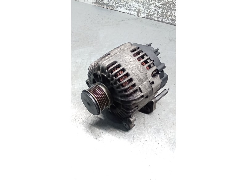 Recambio de alternador para seat altea (5p1) 1.9 tdi referencia OEM IAM 06F903023C 2542695G TG14C011 140A