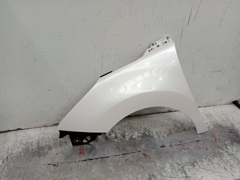 Recambio de aleta delantera izquierda para peugeot 5008 (0u_, 0e_) 1.6 bluehdi 120 referencia OEM IAM   