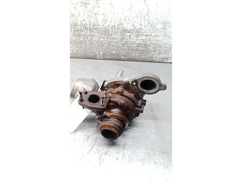 Recambio de turbocompresor para peugeot 5008 (0u_, 0e_) 1.6 bluehdi 120 referencia OEM IAM   