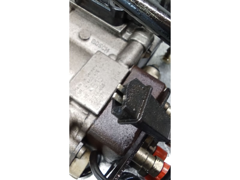 Recambio de bomba inyeccion para bmw 5 (e39) 525 tds referencia OEM IAM   BOSCH