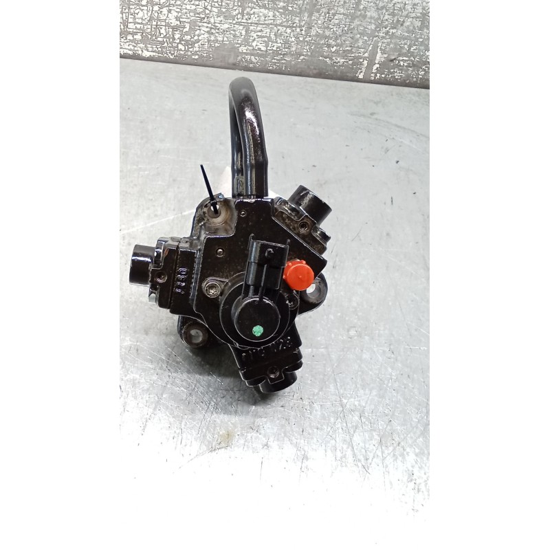 Recambio de bomba inyeccion para opel zafira / zafira family b (a05) 1.9 cdti (m75) referencia OEM IAM 0445010097 0055204599 BOS