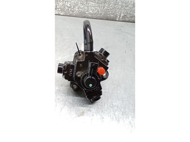 Recambio de bomba inyeccion para opel zafira / zafira family b (a05) 1.9 cdti (m75) referencia OEM IAM 0445010097 0055204599 BOS