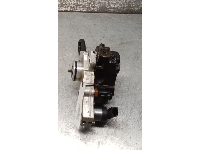 Recambio de bomba inyeccion para mercedes-benz clase s (w220, v220) s 320 cdi (220.025, 220.125) referencia OEM IAM 0445010078 A