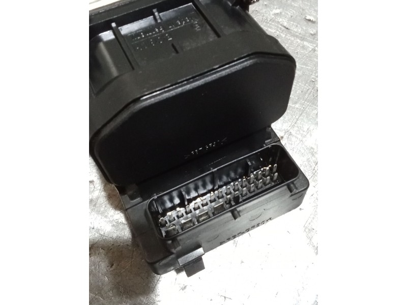 Recambio de abs para volkswagen passat b3/b4 (3a2, 35i) 1.9 tdi referencia OEM IAM 0273004281 8E0614111AB 026216559