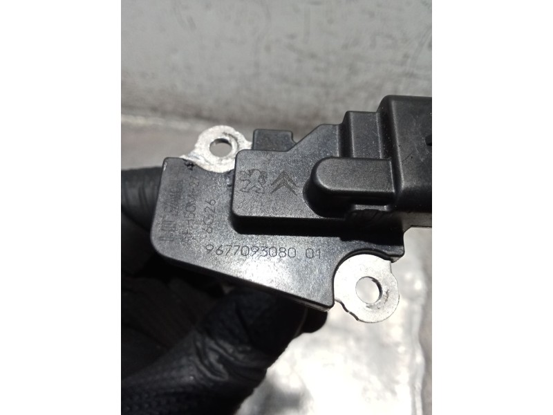 Recambio de caudalimetro para peugeot 5008 (0u_, 0e_) 1.6 bluehdi 120 referencia OEM IAM 967709308001 AFH50M27 