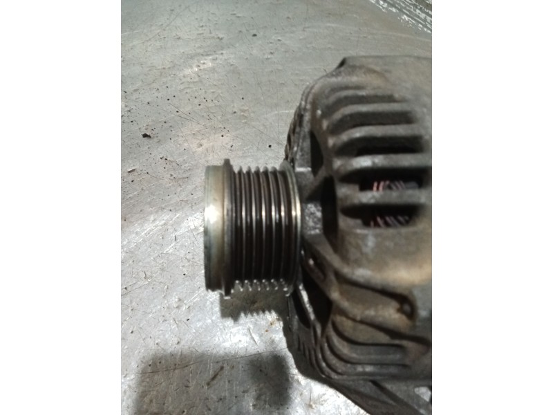 Recambio de alternador para fiat fiorino monospace (225_) 1.3 jtd multijet (225bxb1a, 225bxb11) referencia OEM IAM 51784845 2543