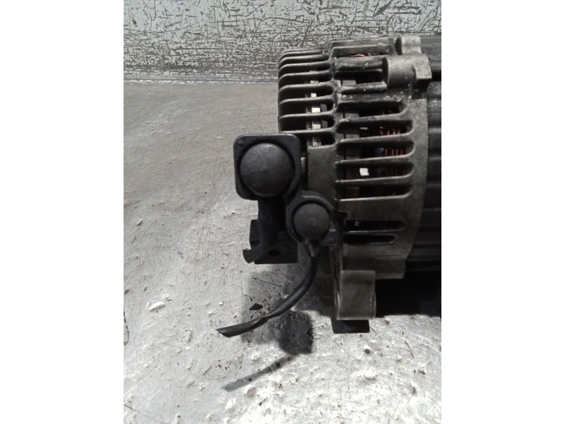 Recambio de alternador para citroën xsara (n1) 2.0 hdi 90 referencia OEM IAM 0986041930  