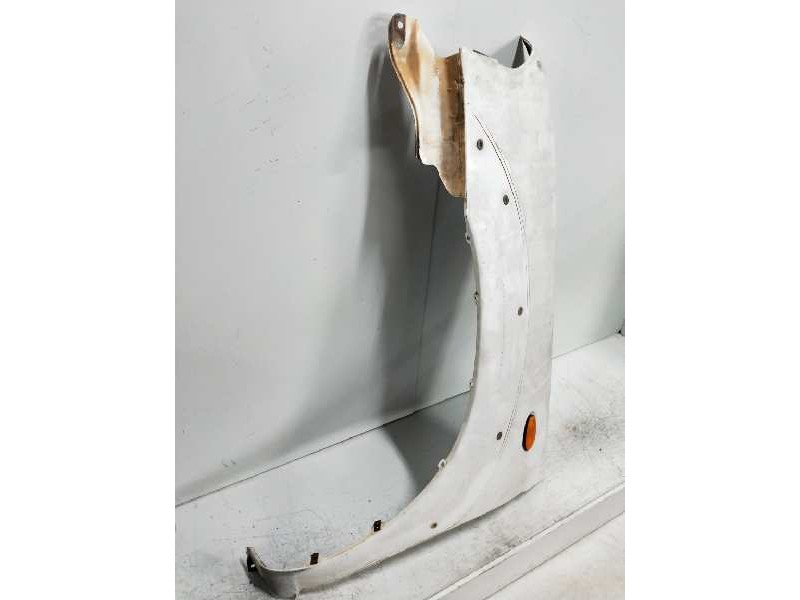 Recambio de aleta delantera izquierda para nissan pick-up (d22) 2.5 turbodiesel referencia OEM IAM   