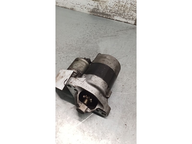 Recambio de motor arranque para renault clio iii (br0/1, cr0/1) 1.2 16v (br02, br0j, br11, cr02, cr0j, cr11) referencia OEM IAM 