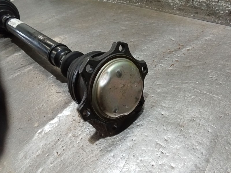 Recambio de transmision delantera derecha para volkswagen passat b3/b4 (3a2, 35i) 1.9 tdi referencia OEM IAM 8D0407272AJ  97