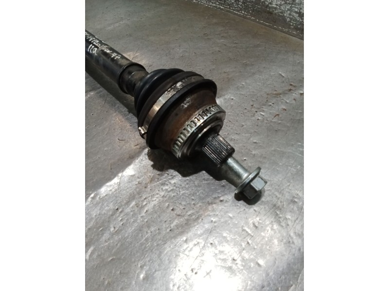 Recambio de transmision delantera izquierda para volkswagen passat b3/b4 (3a2, 35i) 1.9 tdi referencia OEM IAM   97