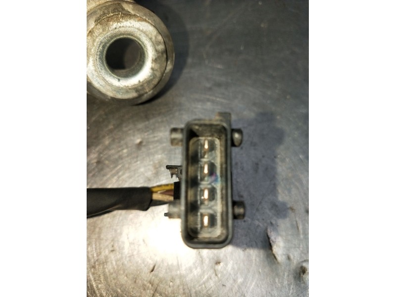 Recambio de motor limpia delantero para saab 9-3 station wagon (e50) 1.9 tid referencia OEM IAM A0030660600570812 12755304 2005