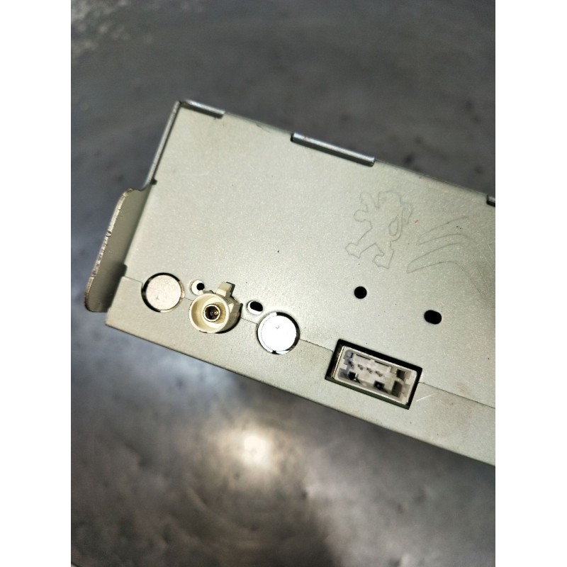 Recambio de sistema audio / radio cd para citroën c3 ii (sc_) 1.0 vti 68 referencia OEM IAM 98053736XT00 A2C86976702 2009
