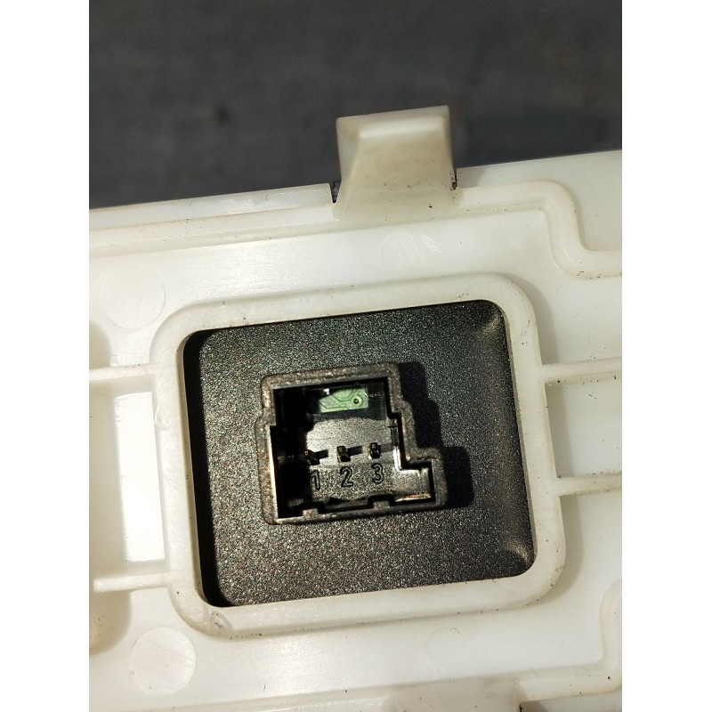 Recambio de mando elevalunas delantero izquierdo para mercedes-benz clase e (w212) e 220 cdi / bluetec (212.001, 212.002) refere