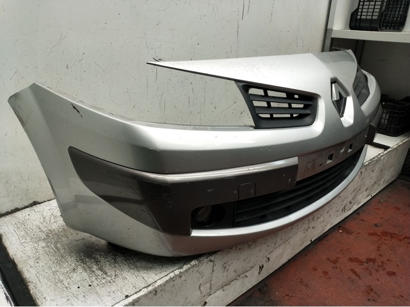 Recambio de paragolpes delantero para renault megane ii (bm0/1_, cm0/1_) 1.5 dci (bm1e, cm1e) referencia OEM IAM   