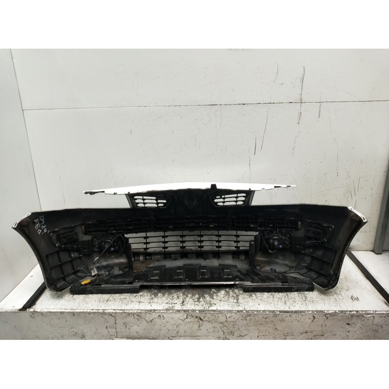 Recambio de paragolpes delantero para renault megane ii (bm0/1_, cm0/1_) 1.5 dci (bm1e, cm1e) referencia OEM IAM   