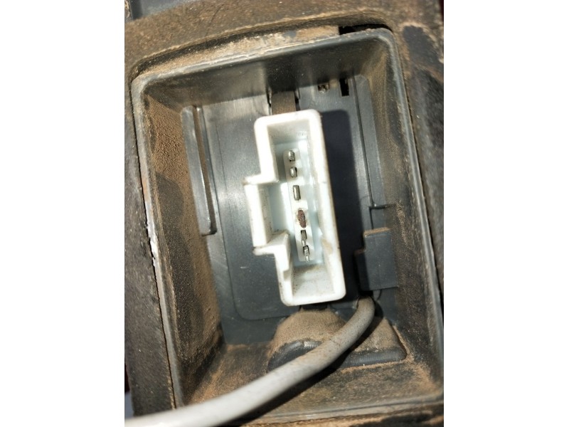Recambio de piloto trasero izquierdo para peugeot 307 sw (3h) 2.0 hdi 110 referencia OEM IAM   