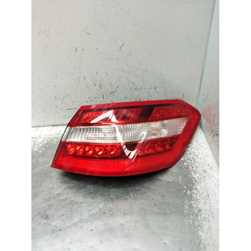 Recambio de piloto trasero derecho para mercedes-benz clase e (w212) e 220 cdi / bluetec (212.001, 212.002) referencia OEM IAM A