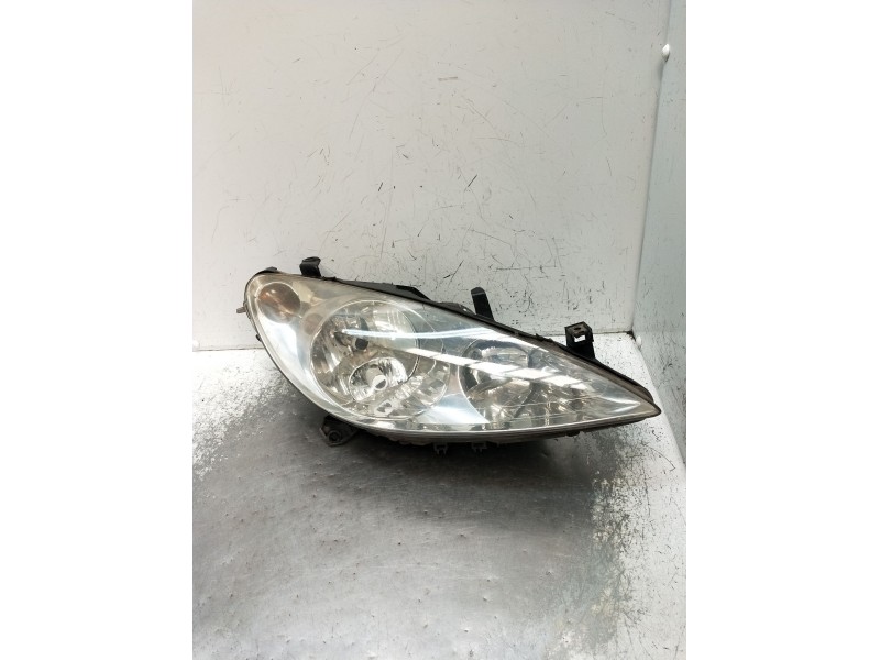 Recambio de faro derecho para peugeot 307 sw (3h) 2.0 hdi 110 referencia OEM IAM 9641615680 89005039 