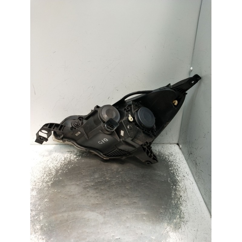 Recambio de faro derecho para citroën c3 ii (sc_) 1.0 vti 68 referencia OEM IAM 9677033880  2009