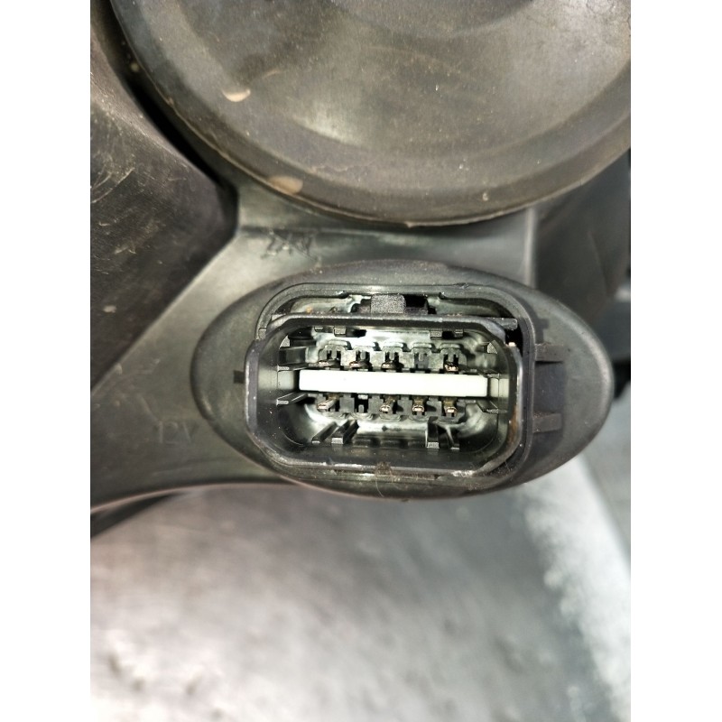 Recambio de faro izquierdo para citroën c3 ii (sc_) 1.0 vti 68 referencia OEM IAM 9677038280  2009