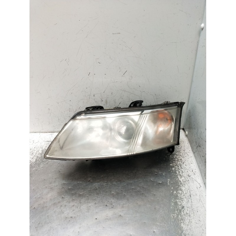 Recambio de faro izquierdo para saab 9-3 station wagon (e50) 1.9 tid referencia OEM IAM 5DV00829000 XENON 2005