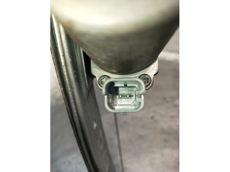Recambio de elevalunas delantero derecho para citroën c3 ii (sc_) 1.0 vti 68 referencia OEM IAM  5P 2009