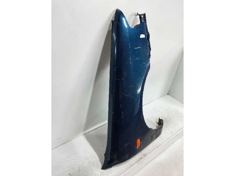 Recambio de aleta delantera derecha para nissan primera berlina (p11) referencia OEM IAM   