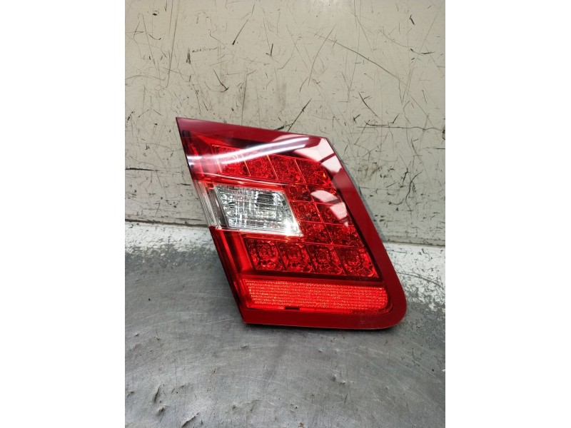Recambio de piloto trasero derecho interior para mercedes-benz clase e (w212) e 220 cdi / bluetec (212.001, 212.002) referencia 